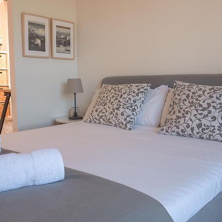 Apartamento Con Suite, Zona De Trabajo Y Yoga Wifi Y Garaje Castro Urdiales Bagian luar foto