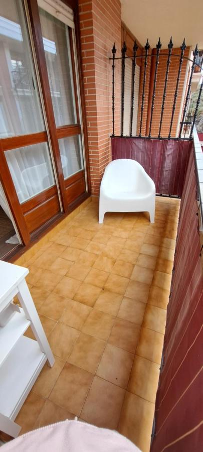 Apartamento Con Suite, Zona De Trabajo Y Yoga Wifi Y Garaje Castro Urdiales Bagian luar foto